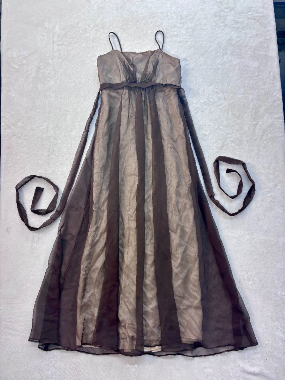 Vintage Mackenzie Michaels Brown and Cream Formal Dress -- Size 8 -- Y2K, 90s!!